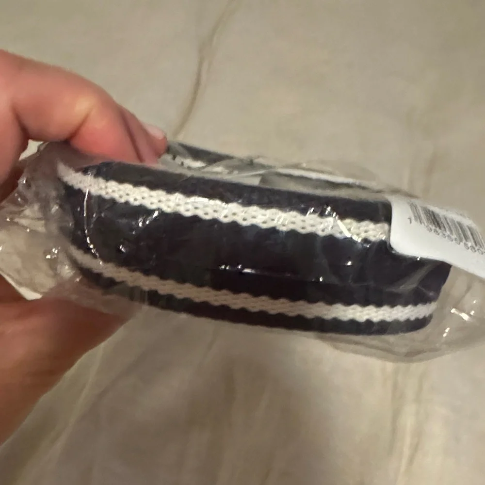 Vineyard Vines Navy and White Striped Belt